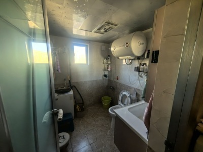 3室2廳1陽臺 天驕北麓南區(qū)