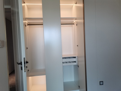 3室1廳1陽臺(tái) 山海灣8號(hào)