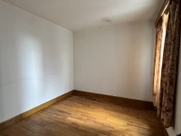 3室2廳1陽臺(tái) 銀海花園南區(qū)臥室