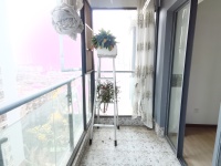 2室2廳1陽(yáng)臺(tái) 云投尚苑陽(yáng)臺(tái)