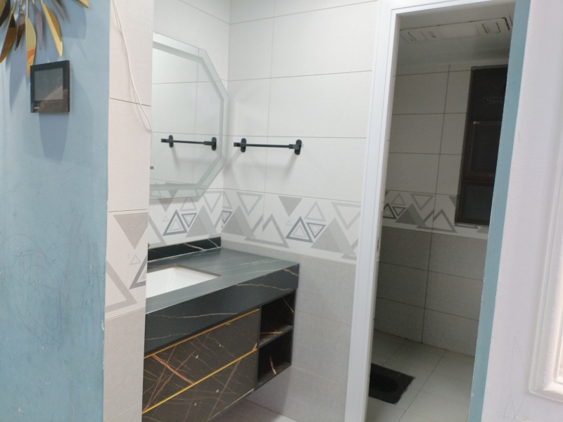 4室2廳2陽臺(tái) 恒大城A1地塊衛(wèi)生間