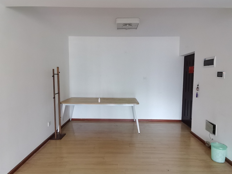 2室2廳1陽(yáng)臺(tái) 云投尚苑餐廳