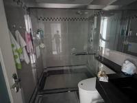 7室3廳5陽臺(tái) 綠地海珀瀾庭別墅臥室