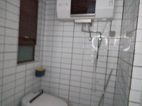 4室2廳2陽臺(tái) 恒大城A1地塊衛(wèi)生間