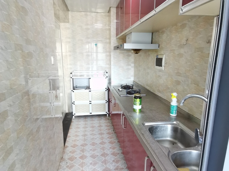 2室2廳1陽(yáng)臺(tái) 云投尚苑廚房