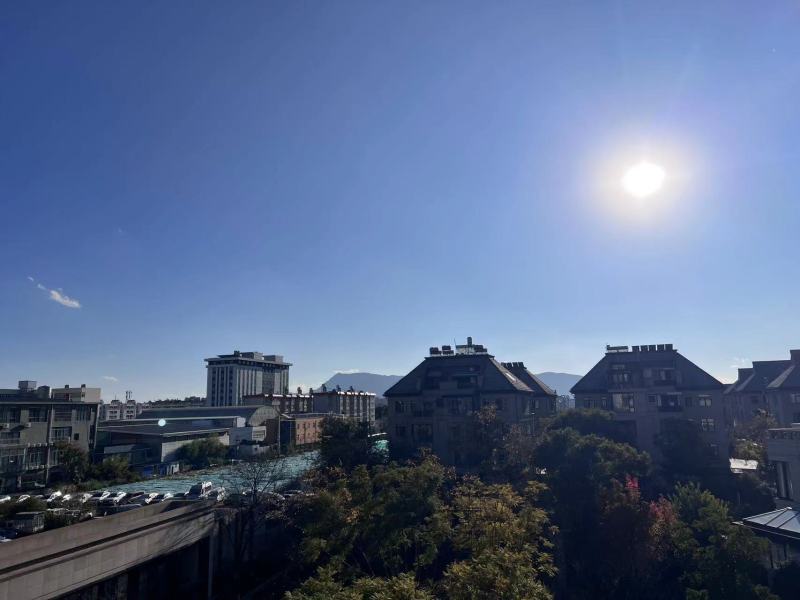 7室3廳5陽臺(tái) 綠地海珀瀾庭別墅書房