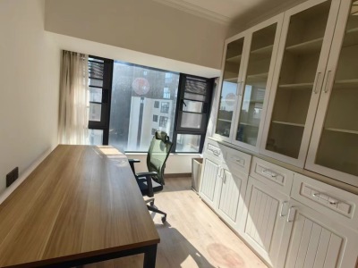 4室2廳 假日城市芳華