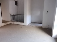 5室2廳3陽臺 云大知城一期別墅客廳