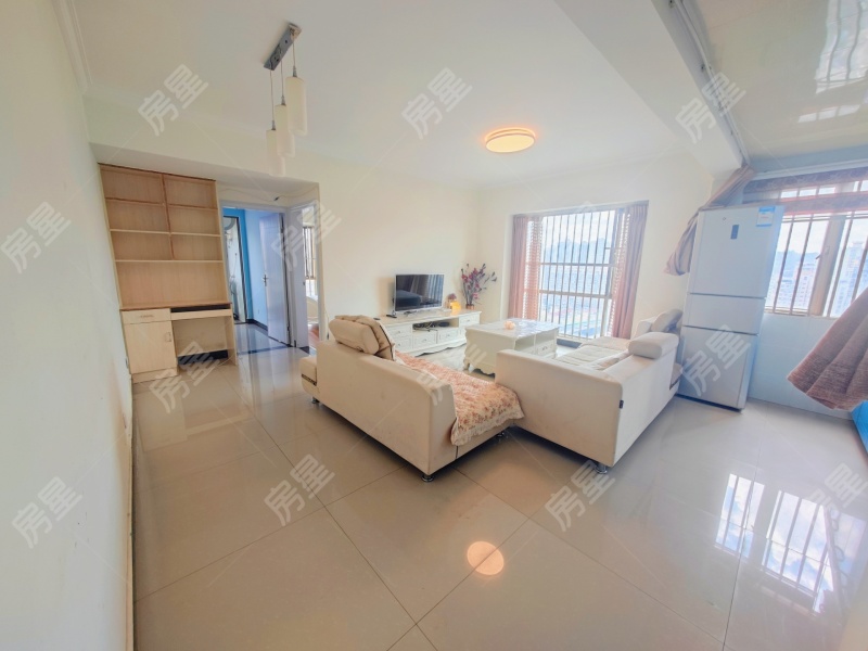 2室2廳1陽臺 同德昆明廣場上北區(qū)餐廳