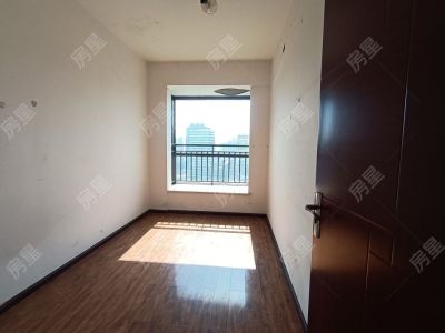 3室2廳2陽臺 中央麗城