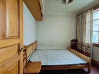 2室2廳2陽(yáng)臺(tái) 怡康溫泉新村B區(qū)臥室