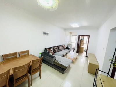 2室1廳1陽臺 金曇花園