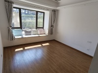 4室2廳1陽臺 中海云著臥室