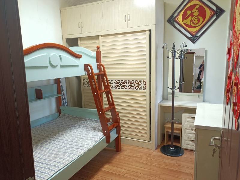 3室2廳1陽臺 俊發(fā)逸天峰臥室