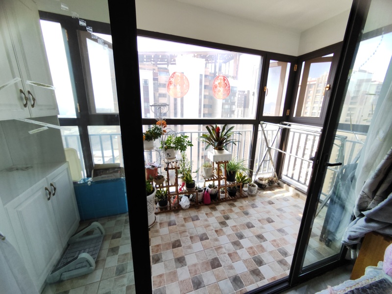 3室2廳 金科陽光里陽臺