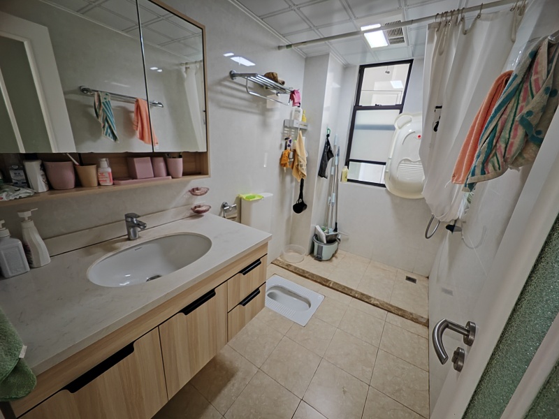 3室2廳 金科陽光里衛(wèi)生間