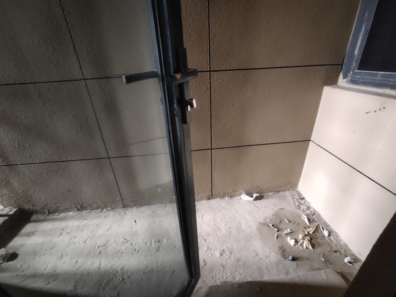 3室2廳2陽臺(tái) 山海灣陽臺(tái)