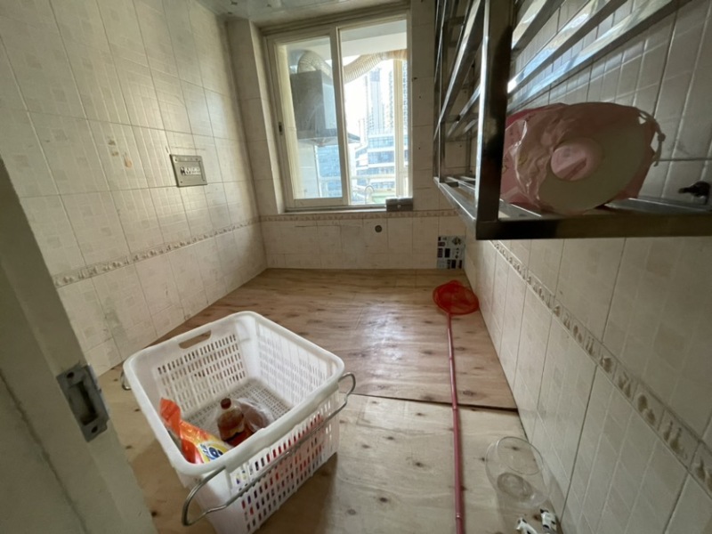 1室1廳1陽(yáng)臺(tái) 江東花城公寓臥室