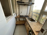 1室1廳1陽(yáng)臺(tái) 江東花城公寓廚房