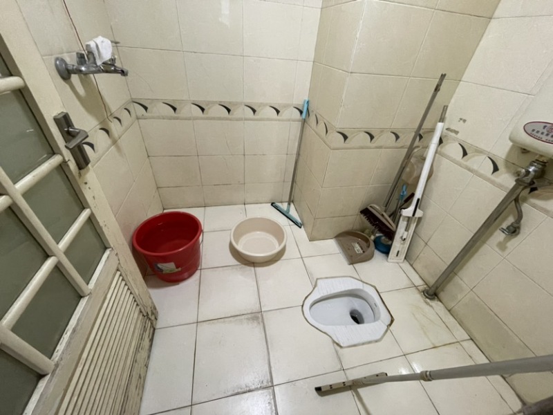 1室1廳1陽(yáng)臺(tái) 江東花城公寓衛(wèi)生間