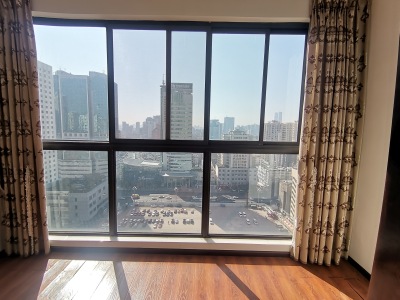 3室2廳1陽(yáng)臺(tái) 尚義公館