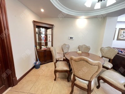 5室2廳3陽(yáng)臺(tái) 公園1903圣維望