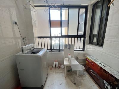 2室1廳1陽臺 實力壹方城