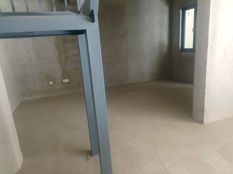 5室2廳2陽臺 華夏四季二期臥室