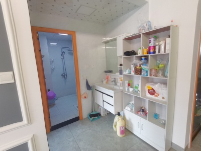 3室2廳1陽臺 華夏四季A5地塊(回遷房)