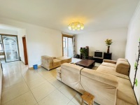 3室2廳1陽(yáng)臺(tái) 金實(shí)小區(qū)客廳