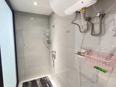 1室1廳1陽臺 萬彩城四期