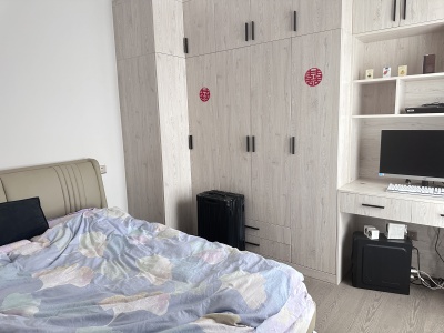 3室2廳2陽臺 錦上園