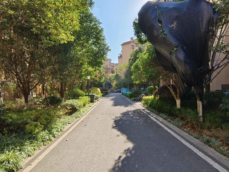 3室2廳2陽(yáng)臺(tái) 平和花園其他