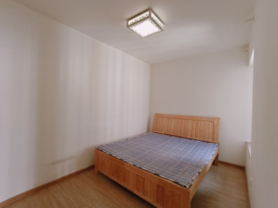 2室2廳1陽(yáng)臺(tái) 天怡峰景