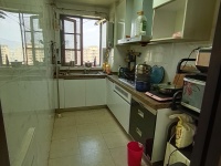 4室2廳2陽臺 恒大名都廚房