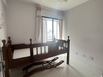 3室2廳1陽臺 銀海領域