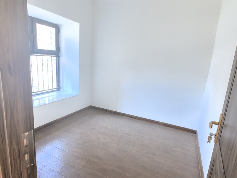 3室2廳1陽(yáng)臺(tái) 碧桂園春城映象一期臥室