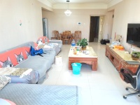 3室1廳1陽(yáng)臺(tái) 濱江俊園一期客廳