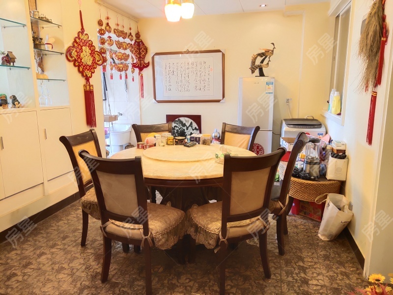 3室2廳1陽臺 美璟欣城客廳