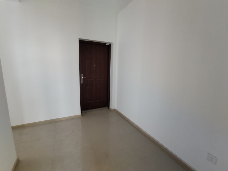 5室2廳2陽(yáng)臺(tái) 俊發(fā)盛唐城星河郡（一期）門(mén)廳