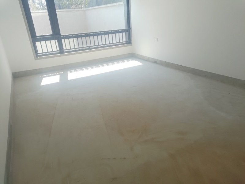 5室2廳2陽臺 華夏四季二期臥室