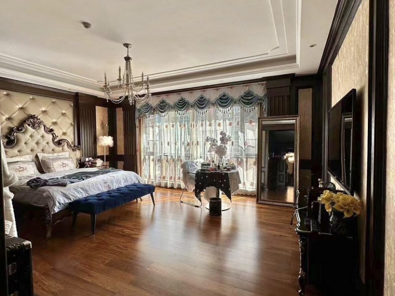 5室2廳2陽臺 同德昆明廣場A區(qū)臥室