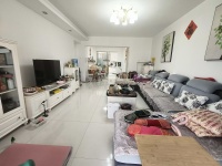 3室2廳1陽(yáng)臺(tái) 銀杏廊亭客廳