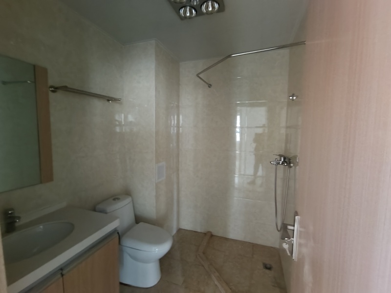 5室2廳2陽(yáng)臺(tái) 俊發(fā)盛唐城星河郡（一期）衛(wèi)生間