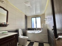 5室2廳2陽臺 同德昆明廣場A區(qū)衛(wèi)生間