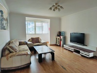 4室2廳1陽臺(tái) 南苑小區(qū)金樂園客廳