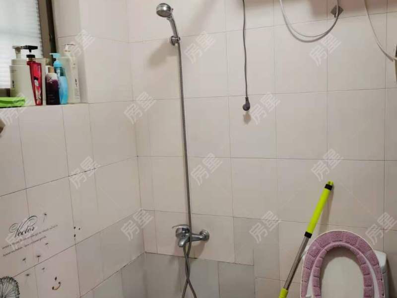 1室1廳1陽(yáng)臺(tái) 云嶺天驕衛(wèi)生間