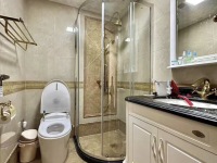 5室2廳2陽臺 同德昆明廣場A區(qū)衛(wèi)生間