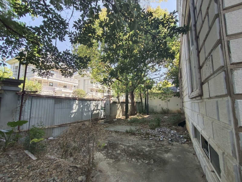 6室2廳4陽臺(tái) 海韻楓丹別墅客廳