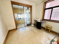 3室2廳1陽臺 金實小區(qū)耀實園餐廳